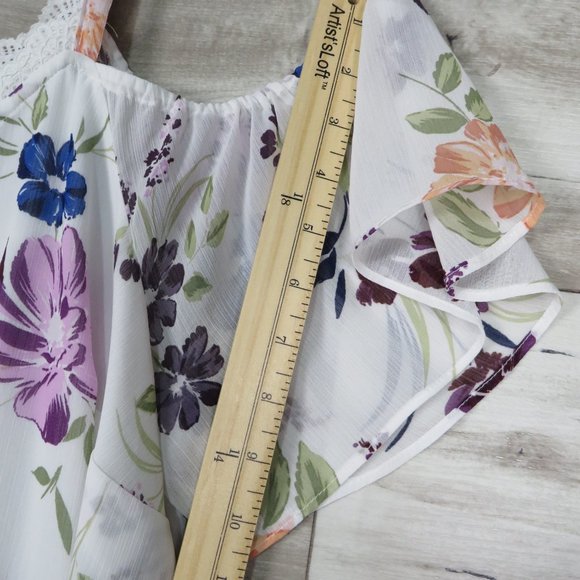 Torrid* Women's Cold‎ Shoulder Short Sleeve Curved Hem Pullover Blouse~ Size 1 - Picture 10 of 13